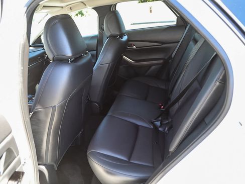 Used 2023 MAZDA CX-30 AWD 2.5 S w/ Premium Package image 18