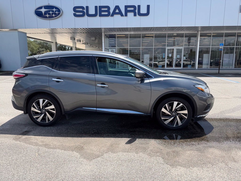 Used 2017 Nissan Murano Platinum w/ Platinum Technology Package AWD/4WD image 2