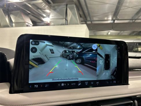 Used 2025 Lincoln Aviator Reserve w/ Illumination Package image 16