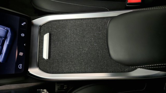 Used 2024 Lucid Air Pure RWD image 72