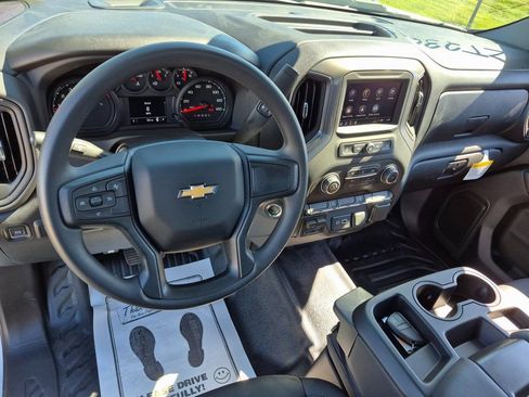 New 2025 Chevrolet Silverado 2500 W/T w/ WT Convenience Package RWD image 2