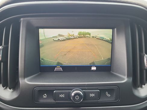 Used 2021 Chevrolet Colorado W/T w/ WT Convenience Package image 27