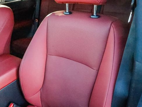 Used 2023 Lexus GX 460 Premium w/ Premium Package image 27