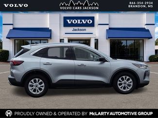 Used 2023 Ford Escape Active FWD video 3
