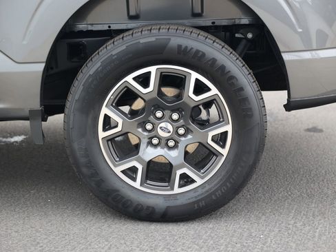 Used 2024 Ford F150 STX image 9