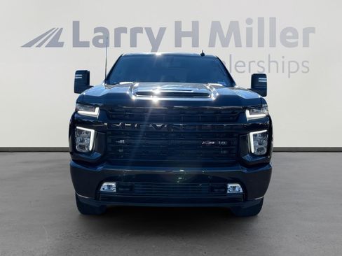 Used 2023 Chevrolet Silverado 2500 LT w/ Midnight Edition image 9