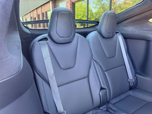 Used 2023 Tesla Model X AWD/4WD image 47