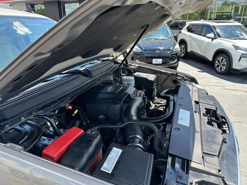 Used 2007 Chevrolet Tahoe LTZ w/ LTZ Preferred Equipment Group AWD/4WD image 84