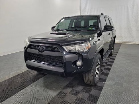Used 2018 Toyota 4Runner TRD Off-Road Premium image 15