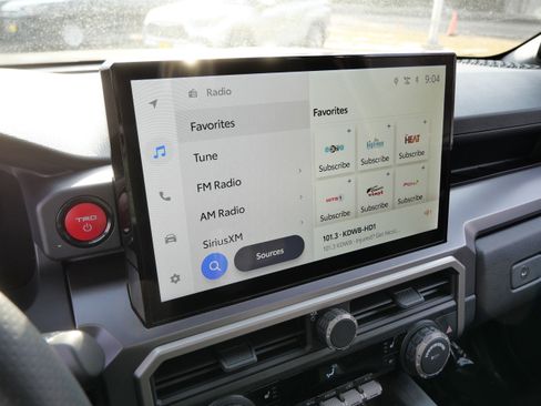 Certified 2025 Toyota 4Runner TRD Off-Road Premium image 23