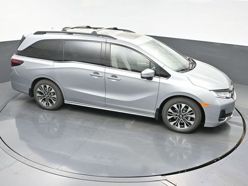 New 2026 Honda Odyssey Elite image 32