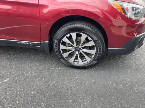 Used 2016 Subaru Outback 2.5i Limited AWD/4WD image 7