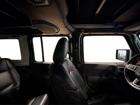 Used 2021 Jeep Wrangler Unlimited Rubicon w/ Uconnect 4C Nav & Sound Group AWD/4WD image 41