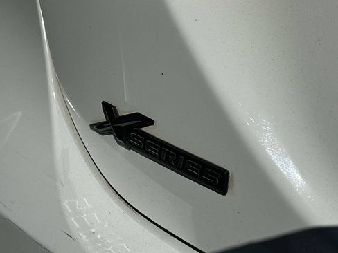 Used 2023 Toyota Camry SE FWD image 12