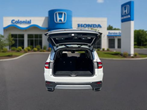 Used 2024 Honda Pilot Touring image 41