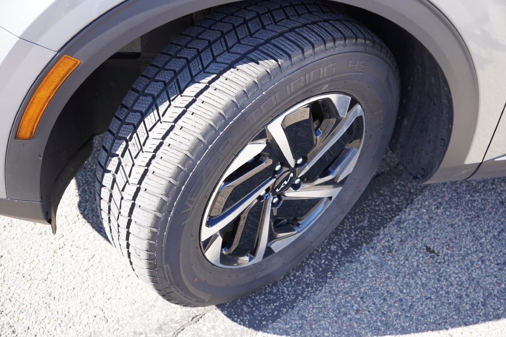 Certified 2024 Kia Sportage LX AWD/4WD image 13