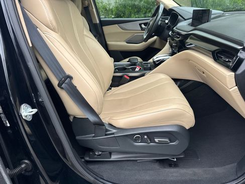 Used 2023 Acura MDX SH-AWD w/ Technology Package image 13