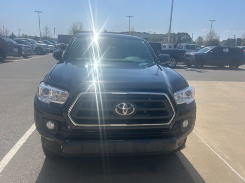 Used 2022 Toyota Tacoma SR5 image 2