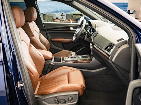 Used 2018 Audi Q5 2.0T Premium Plus w/ Premium Plus Package image 21