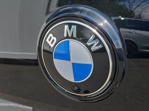 Used 2026 BMW iX xDrive45 image 13