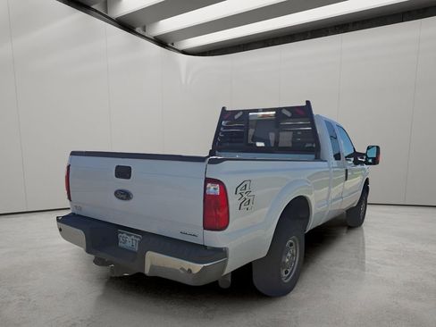 Used 2015 Ford F250 XL w/ Power Equipment Group AWD/4WD image 5