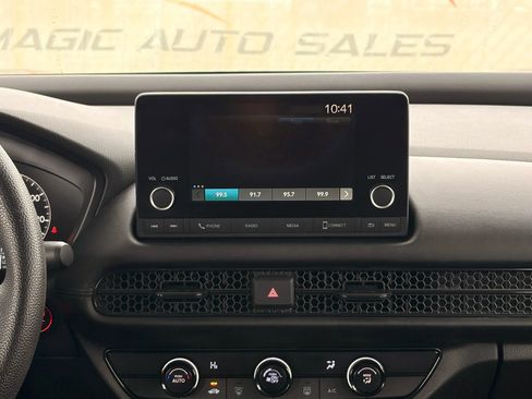 Used 2025 Honda HR-V LX image 24