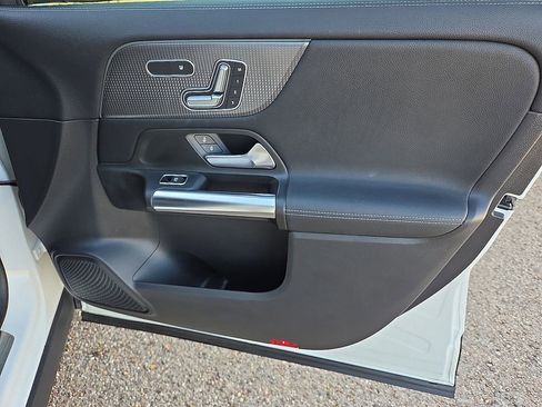 Used 2021 Mercedes-Benz GLA 250 image 15