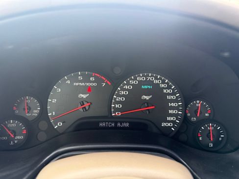 Used 2003 Chevrolet Corvette Coupe w/ Preferred Equipment Group RWD image 25
