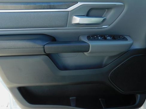 Used 2021 RAM 1500 Big Horn image 21