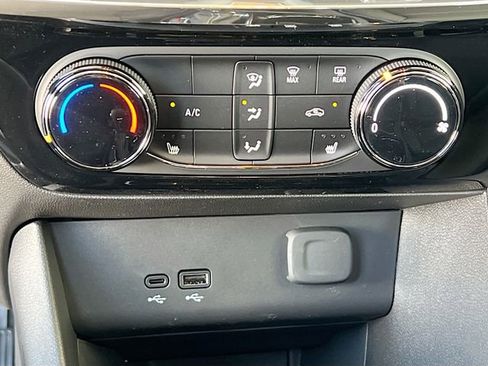 New 2026 Buick Encore GX Sport Touring w/ Advanced Technology Package FWD image 11