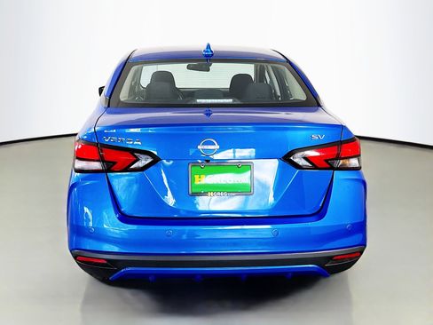 Used 2024 Nissan Versa SV w/ Trunk Package image 8