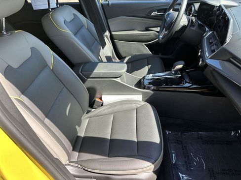 Certified 2024 Chevrolet Trax ACTIV w/ Driver Confidence Package image 29