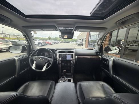 Used 2022 Toyota 4Runner Limited RWD image 14