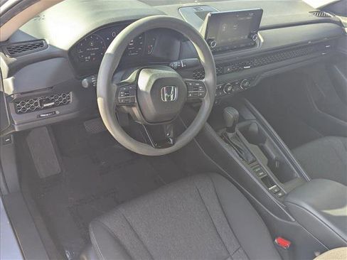 Used 2024 Honda Accord EX image 10