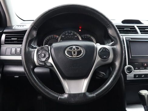 Used 2012 Toyota Camry SE image 14