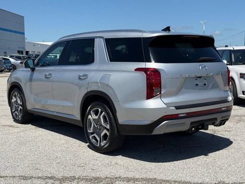 Used 2024 Hyundai Palisade SEL AWD/4WD image 3