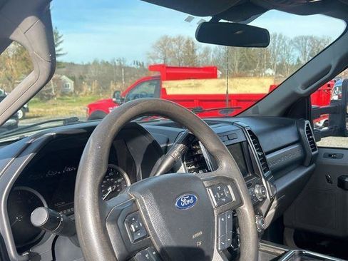 Used 2022 Ford F250 XLT w/ XLT Premium Package image 7