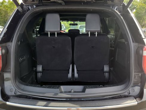 Certified 2019 Ford Explorer Limited w/ Class III Trailer Tow Package FWD image 7