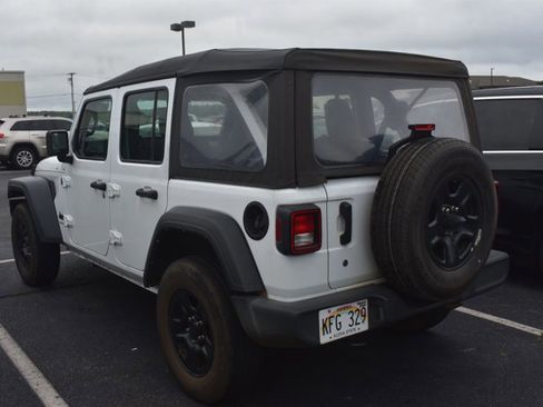 Used 2023 Jeep Wrangler Unlimited Sport AWD/4WD image 6