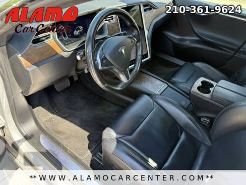 Used 2018 Tesla Model S 100D image 25