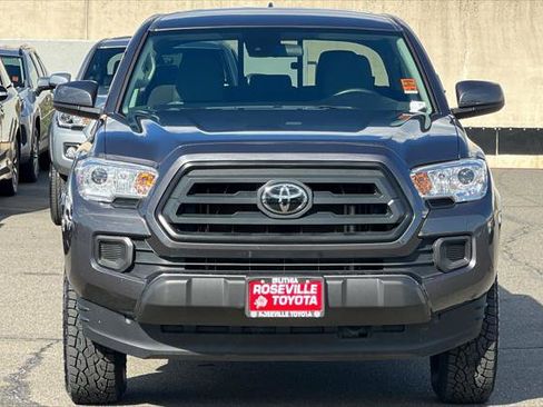 Certified 2022 Toyota Tacoma SR image 10