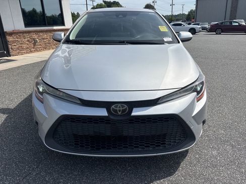 Used 2020 Toyota Corolla LE FWD image 10