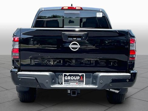 New 2026 Nissan Frontier SV w/ SV Convenience Package RWD image 4