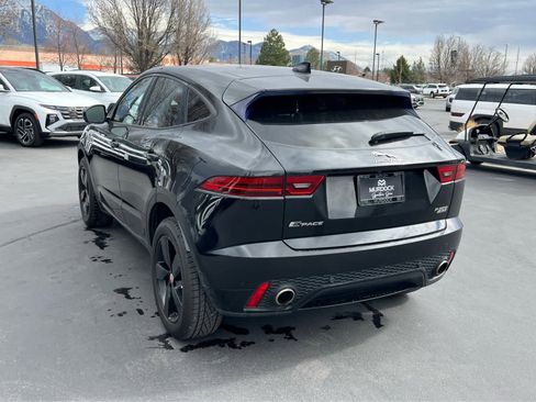 Used 2019 Jaguar E-PACE R-Dynamic SE image 10