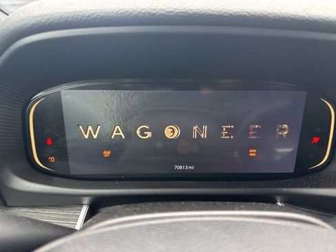 Used 2024 Jeep Wagoneer Series II w/ Flexible Seating Group image 10