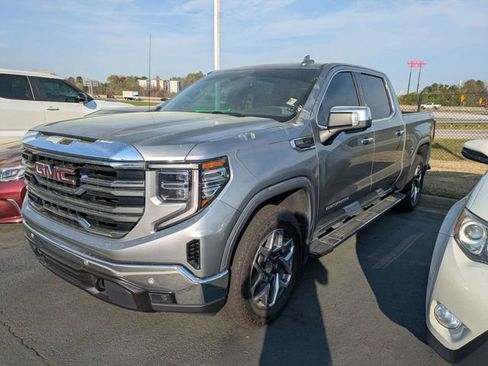 Used 2023 GMC Sierra 1500 SLT w/ SLT Premium Plus Package image 5