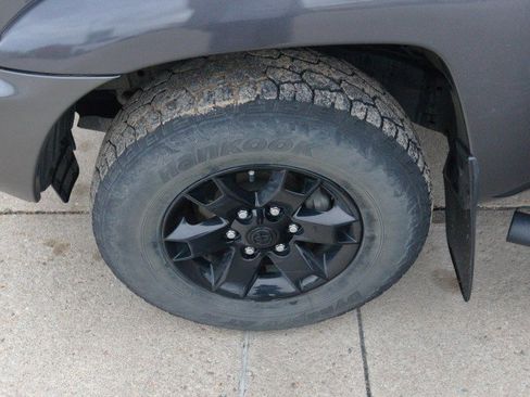 Used 2014 Toyota Tacoma 4x4 Double Cab image 12