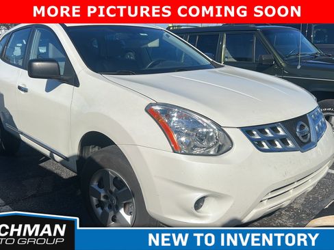 Used 2013 Nissan Rogue S image 2