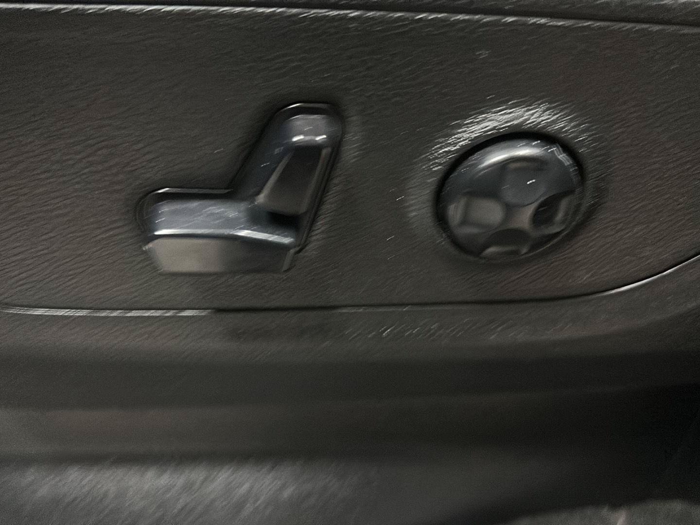 Used 2020 RAM 1500 Big Horn w/ Built-to-serve Edition AWD/4WD image 18