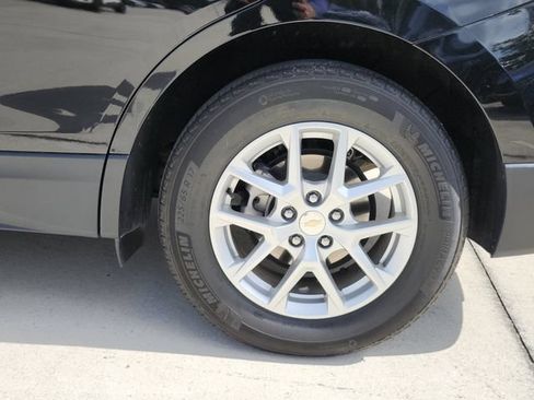 Used 2024 Chevrolet Equinox LT FWD image 37